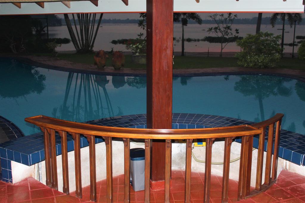 Blue Water Villa Філяндала Екстер'єр фото