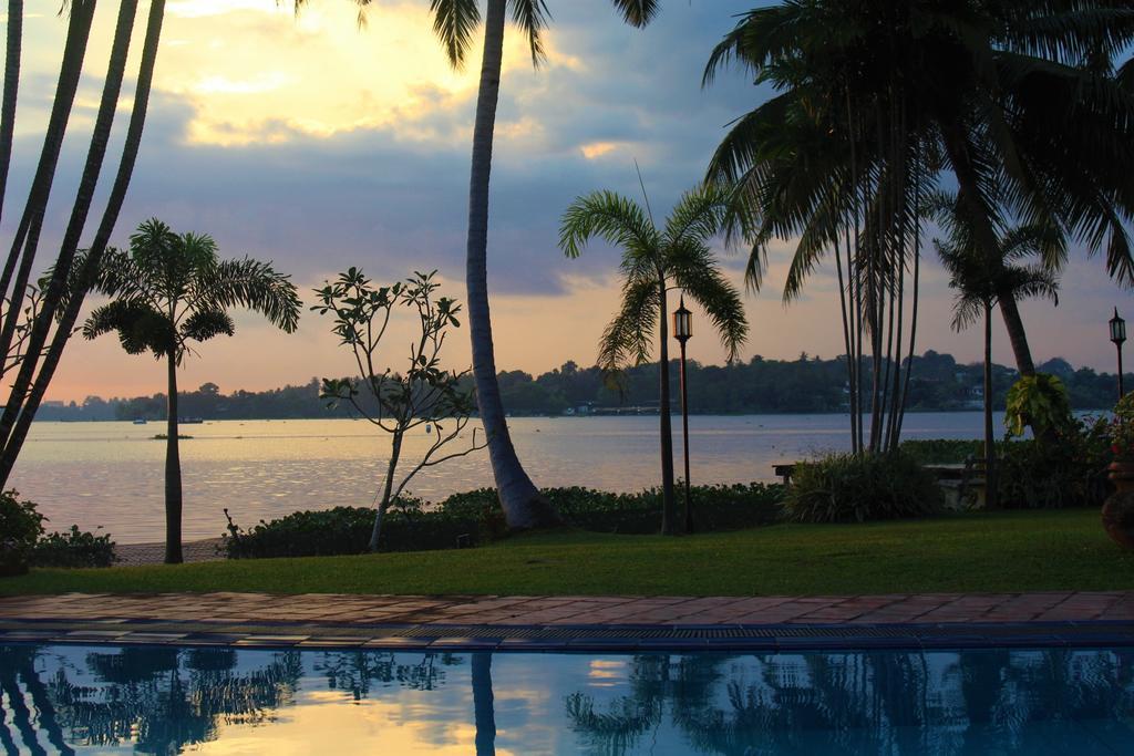 Blue Water Villa Філяндала Екстер'єр фото