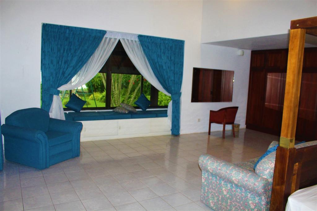 Blue Water Villa Філяндала Екстер'єр фото