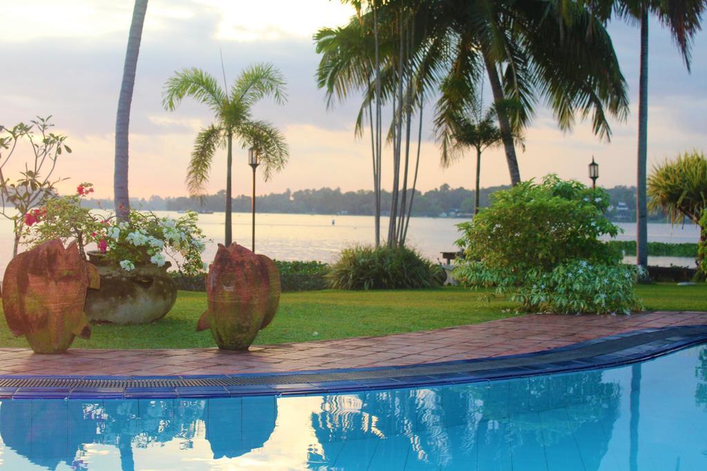 Blue Water Villa Філяндала Екстер'єр фото